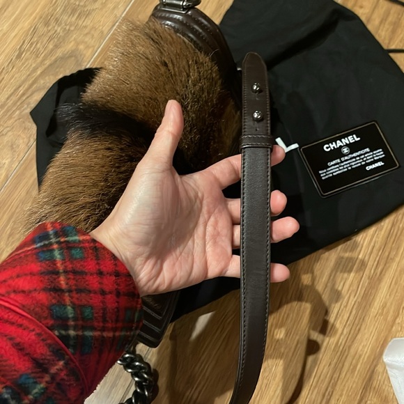 Hardly used Chanel Paris-Edinburgh Celtic Goat Fur Medium Boy Bag - Picture 10 of 17